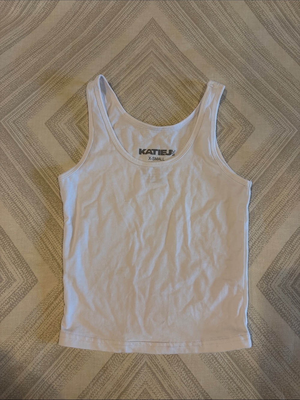 Katie J NYC White Scoop Neck Tank Top Junior XS Sleeveless Basic Casual